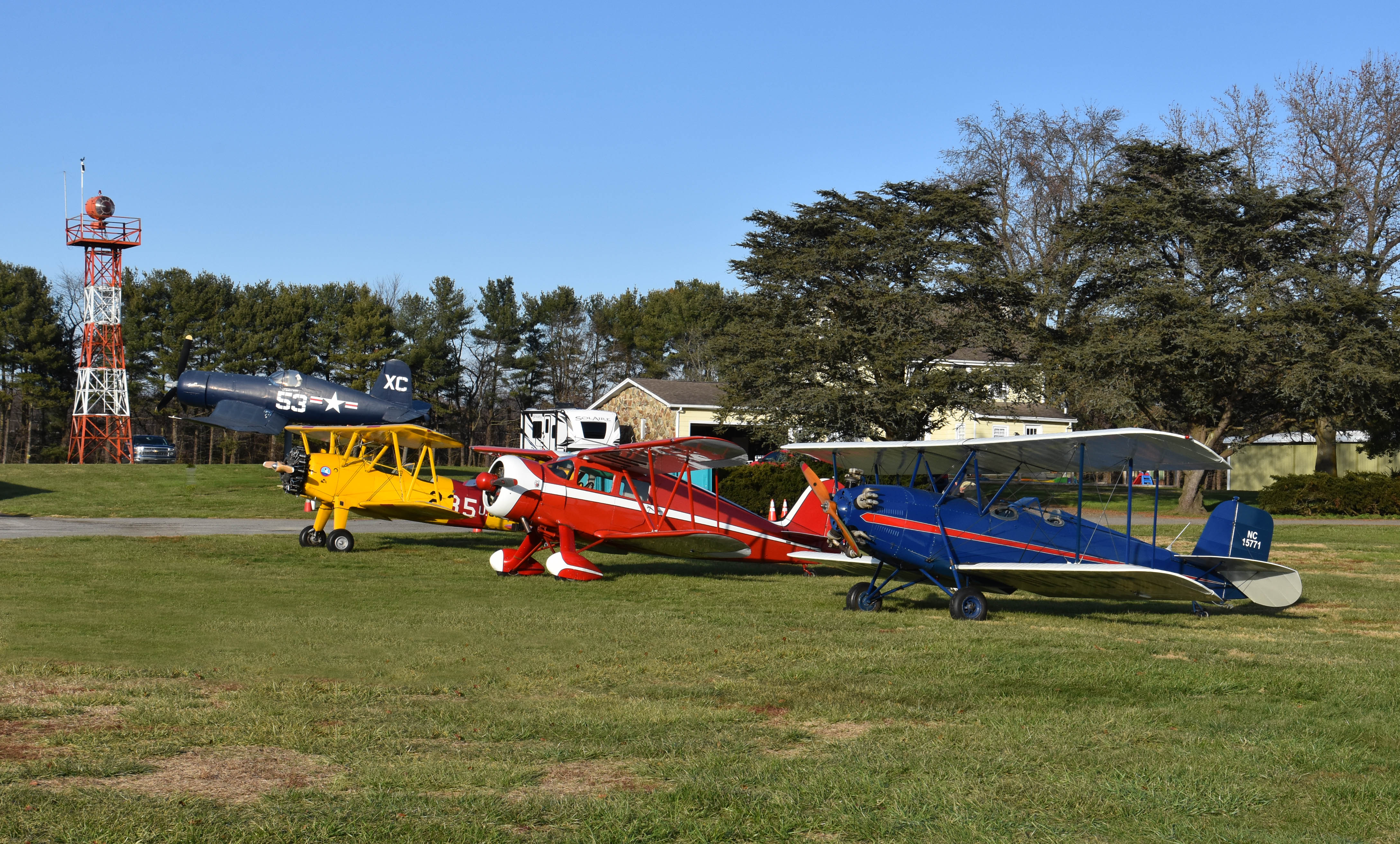 Antique Fly-in at Massey Aerodrome