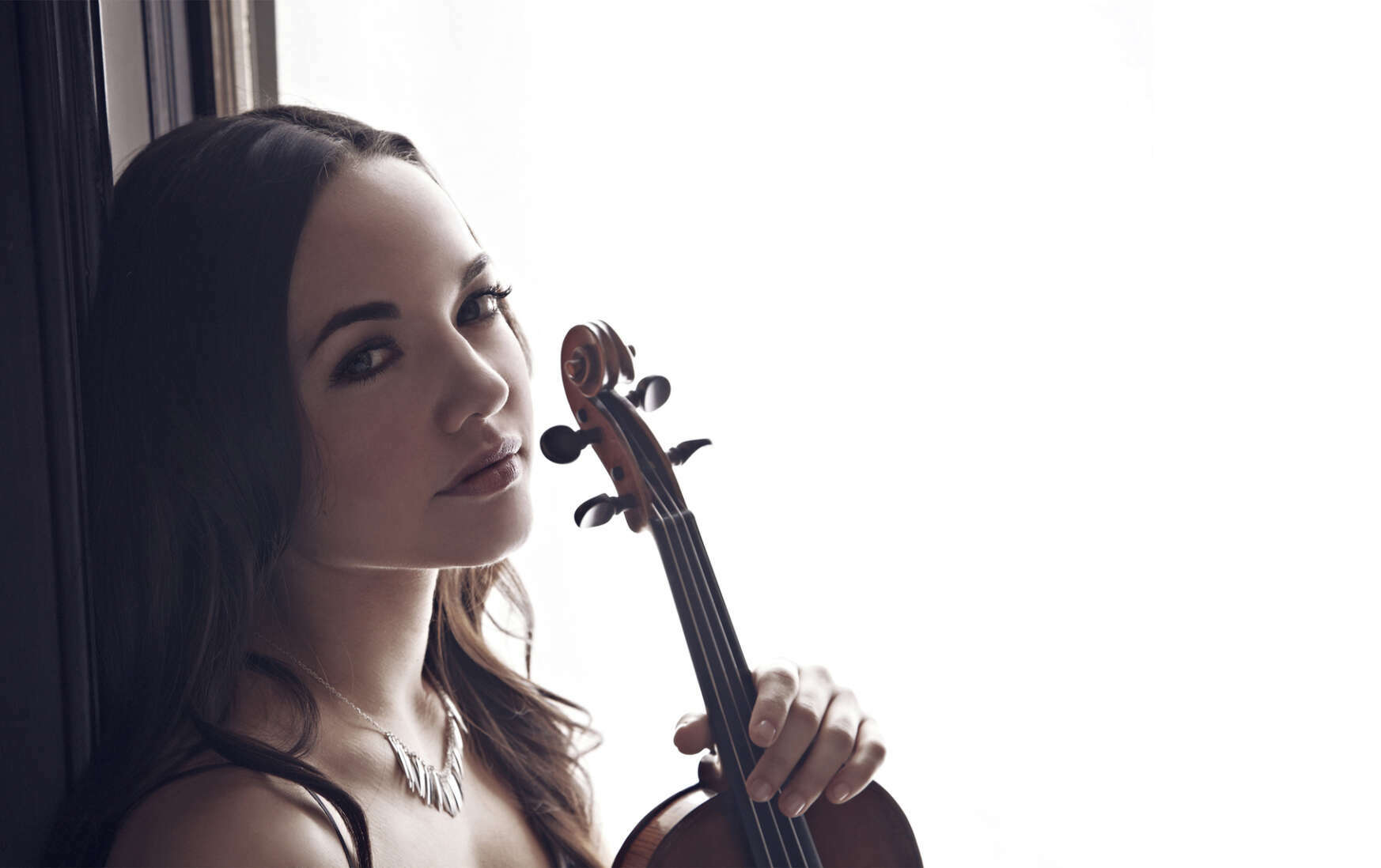 Resonance Concert Series: Violinist Emily Daggett Smith